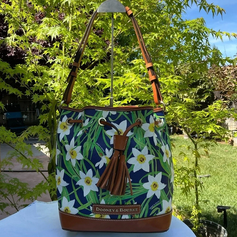 Dooney & Bourke Daffodil Navy Floral Drawstring Bucket Hobo Shoulder Bag Set NWT